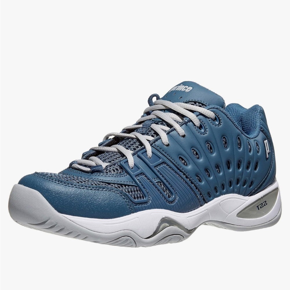 tennis shoe or pickleball shoe men 10.5